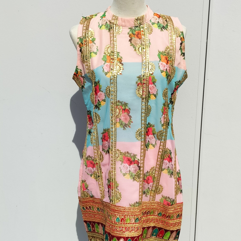 Hoti Chic Large Multi Colored Sleeveless Short Mini Dress